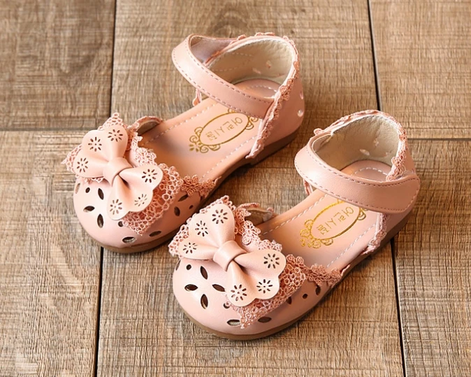 

Летние открытые сандалии для мальчиков, детские сандалии, Новинка лета 2019, Baotou, натуральная кожа, мягкая подошва, нескользящая детская пляжн...