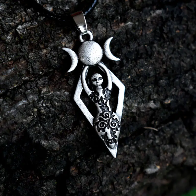 SanLan 1pcs wicca Celtics Triple Moon Goddess Pendant sacred mother | Украшения и аксессуары