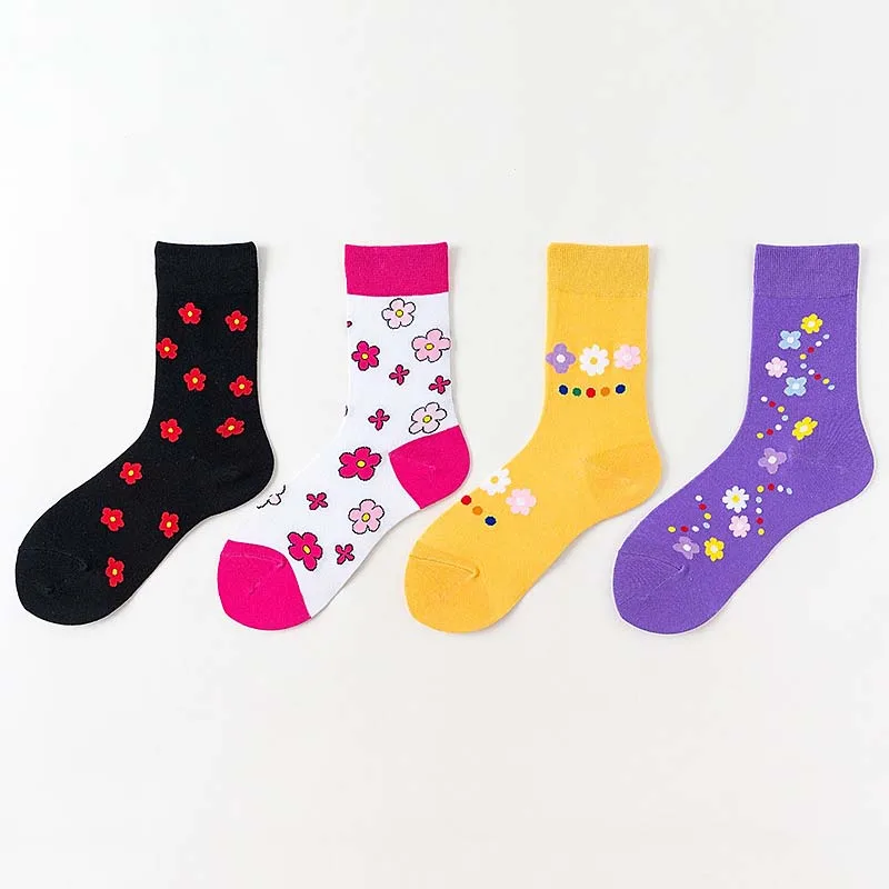 Носки женские хлопковые повседневные смешные жаккардовые с мультяшными цветами