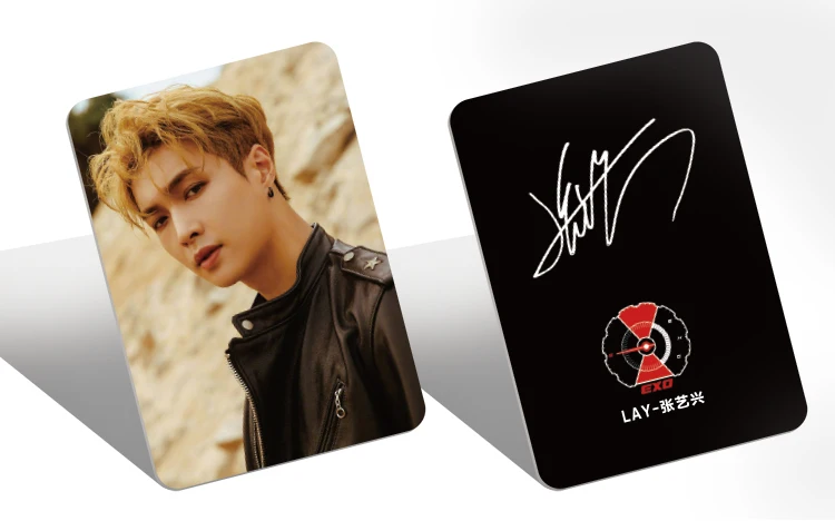 [MYKPOP] EXO роскошный подарочный набор CD+ открытка+ Фотокнига+ держатель для фотографий+ нагрудник+ браслет+ закладки+ наклейки+ бумажный пакет SA18110706