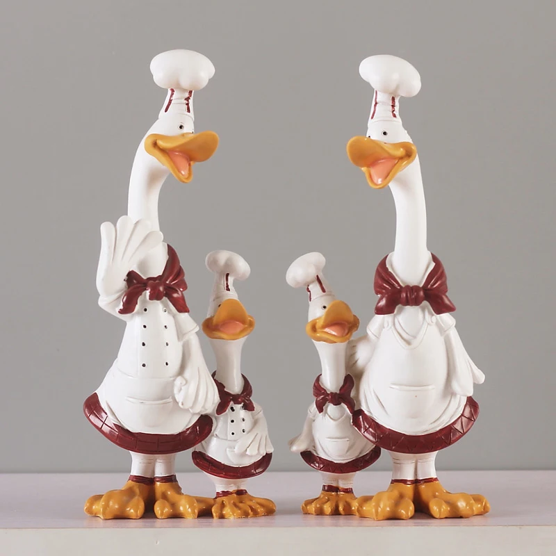

Retro Chef Model Home Decoration Accessories Resin Crafts Mini Chef Figurines Kitchen Home Decor with Bottle opener Spice Jar