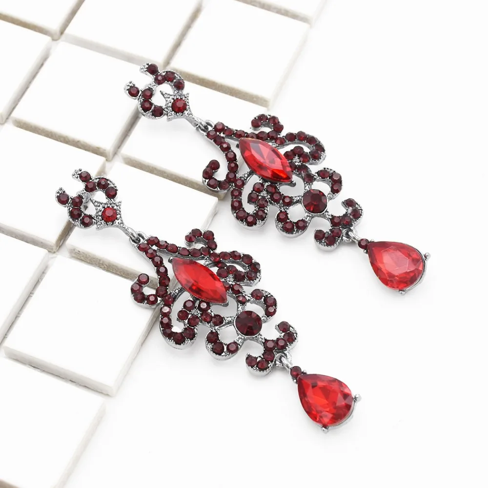 

Drop-shaped Pendant Earrings 5 Colors Boho Crystal Baroque Charming Pendant Earrings Women Wedding Bridal Jewelry.