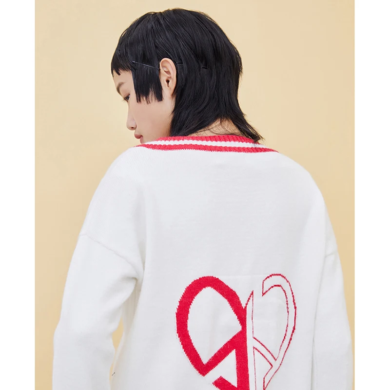 women fashion V-neck hole sweater female loose heart-shaped set of sweet SHSW5233 | Женская одежда