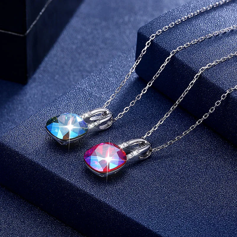 Женский кулон с кристаллами Swarovski LEKANI большие стразы в форме замка серебро 925