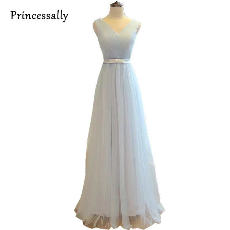 Женское платье подружки невесты светло серое с V образным вырезом без рукавов для