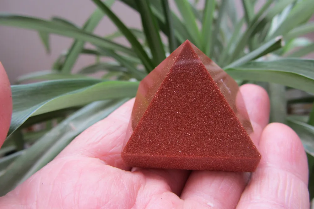 

52.3g NATURAL golden Goldstone QUARTZ CRYSTAL PYRAMID Point HEALING