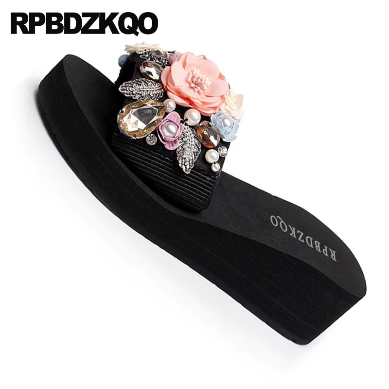 Босоножки женские свадебные на танкетке шлепанцы высоком каблуке сланцы с