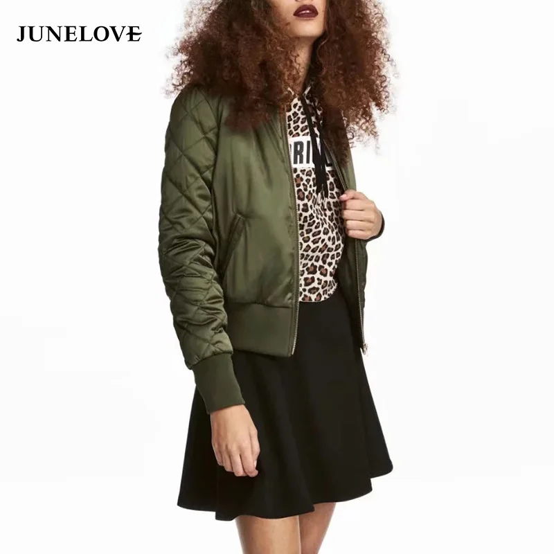 Женская куртка бомбер JuneLove теплая бейсбольная на молнии с длинным рукавом и