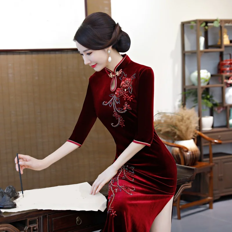 Женское бархатное вечернее платье Qipao с коротким рукавом и цветочной вышивкой