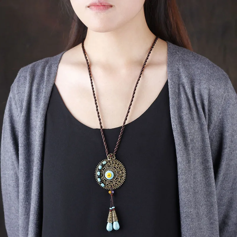 Chinese style semi jewel Pendant Fashion woman sweater chain new of Long Necklace |