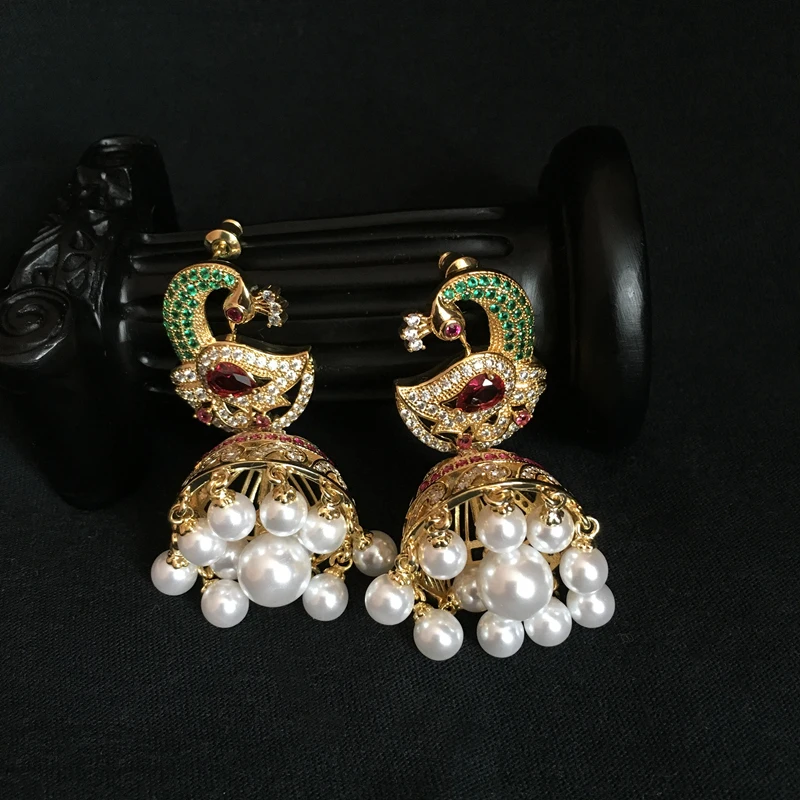 Индийский Болливуд Jhumka жемчужные серьги Искусственный жемчуг позолоченный Павлин Jhumki люстра невесты роскошные элегантные ювелирные изделия