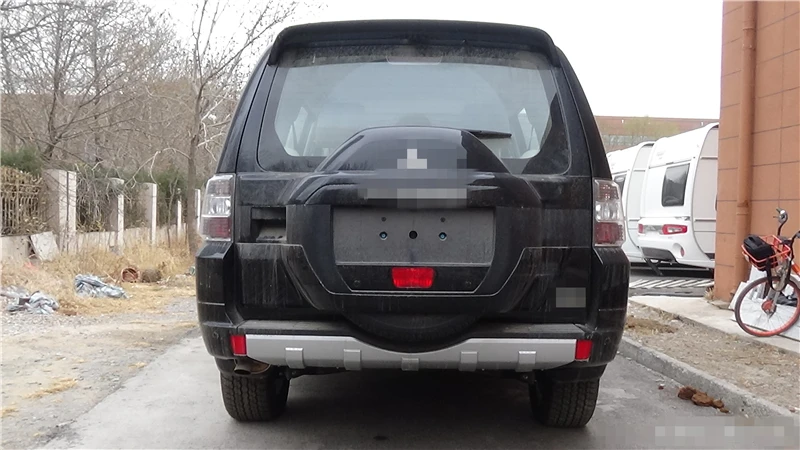 2 шт. отражатель заднего бампера противотуманные фары 8355A050 8355A049 для Mitsubishi Pajero V97 V98