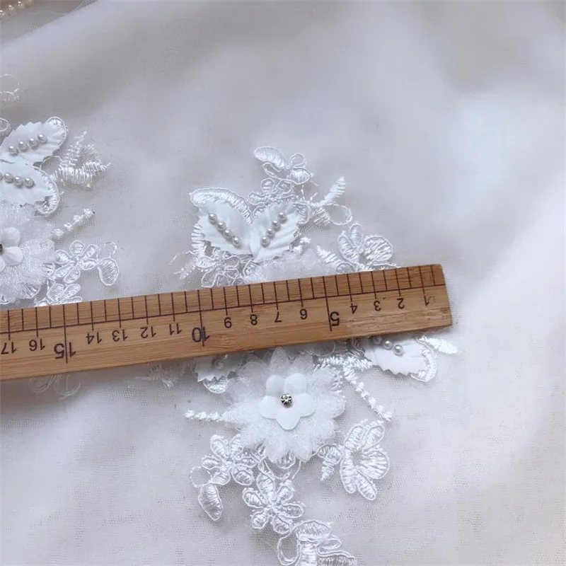 1 Pair Off-white Elegant 3D Flower Embroiderey Pearl Beaded Lace Applique Trim Dress Fabrics Material | Дом и сад