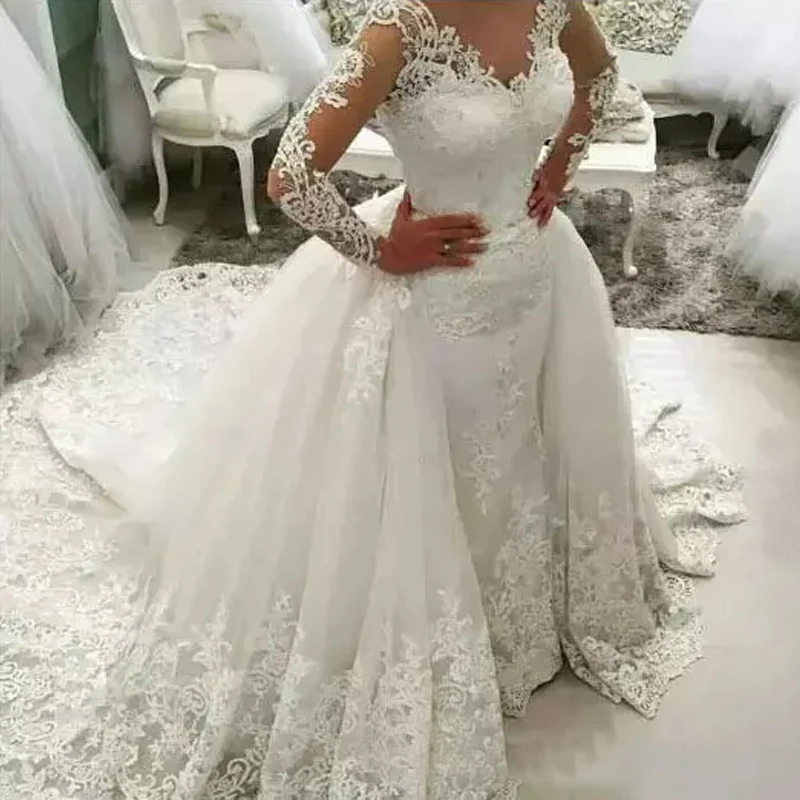 

CRYSTAL JIANG 2020 New Lace Ball Gown Wedding Dresses Plus size wedding dresses Sexy Backless lace Long sleeves Wedding dresses