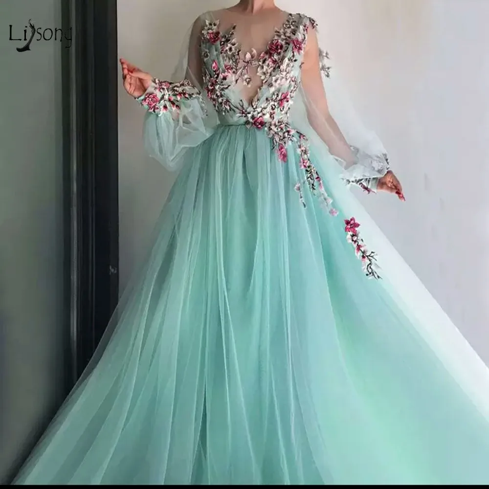 Женское вечернее платье трапеция Pretty мятно зеленое кружевное с цветочной