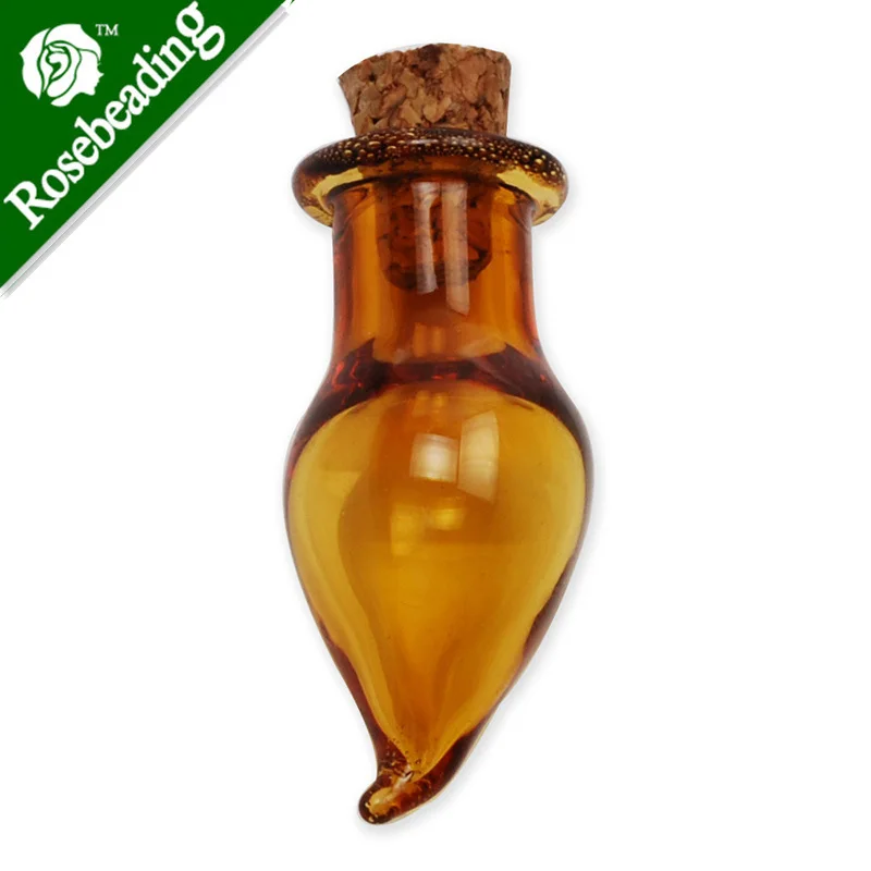 Красочная маленькая пробирка Чили в форме пустой маленькой стеклянной бутылки