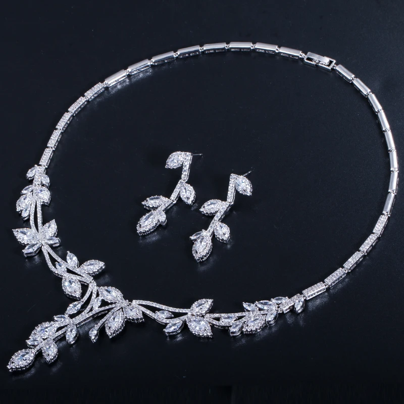 Женский комплект из колье и серёг с зеленым фианитом|jewelry sets for women|wedding jewelry setsbridal