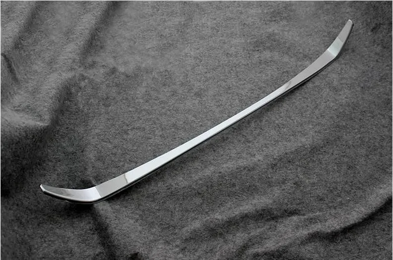 

1pcs ABS Chrome Front Bottom Bumper Decorative Cover Trim for Toyota RAV4 XA40 2013 2014 2015 (Not fit for North America Model)