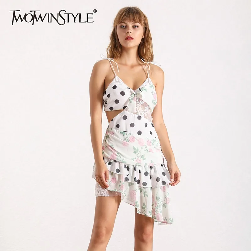 TWOTWINSTYLE в Корейском стиле асимметричное женское платье без рукавов, майка, топ, жилет Высокая Талия рюшами Платья с рисунком в горошек Женская мода летний