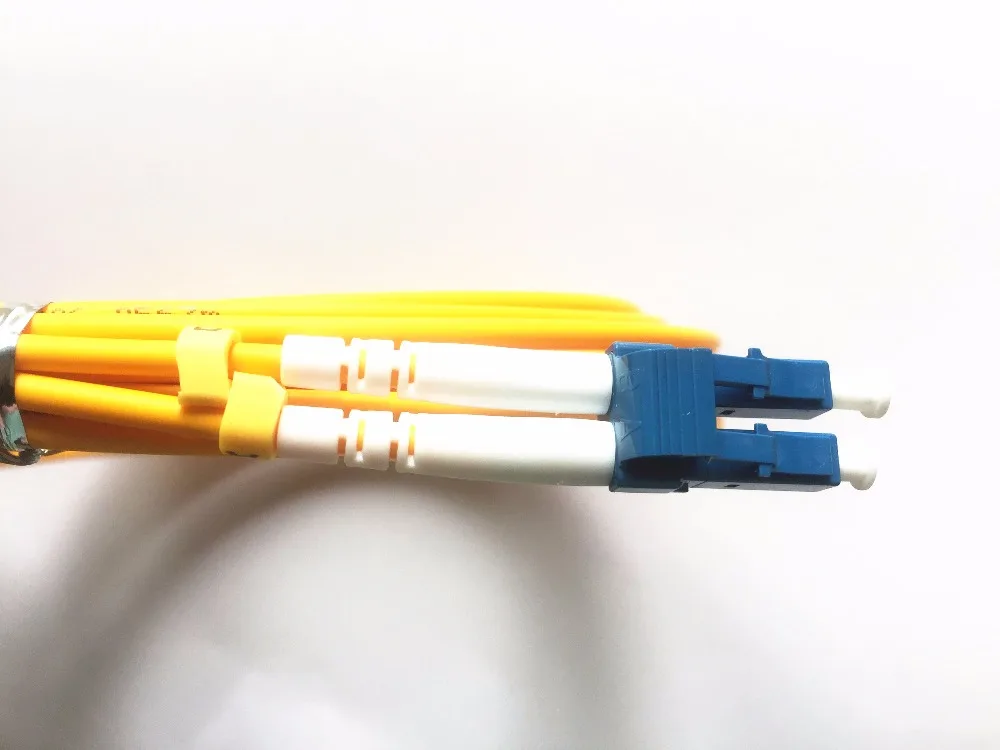 Двойной LC/UPC к волоконный Соединительный шнур Джампер кабель SM дуплексный