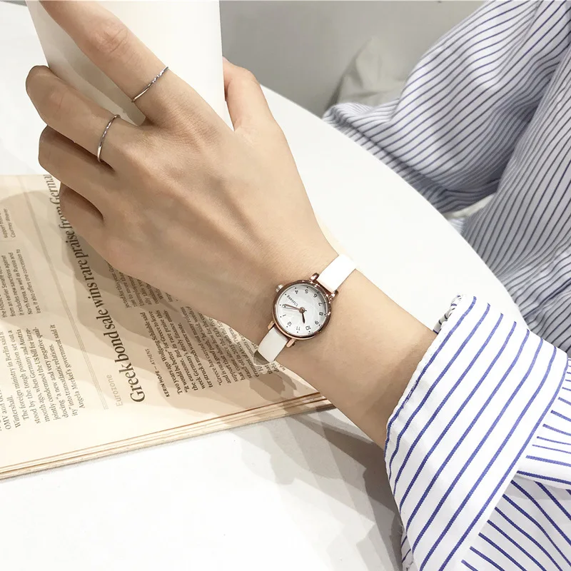 Women's Fashion White Small Watches 2021 Ulzzang Brand Ladies Quartz Wristwatch Simple Retr Montre Femme With Leather Band Clock