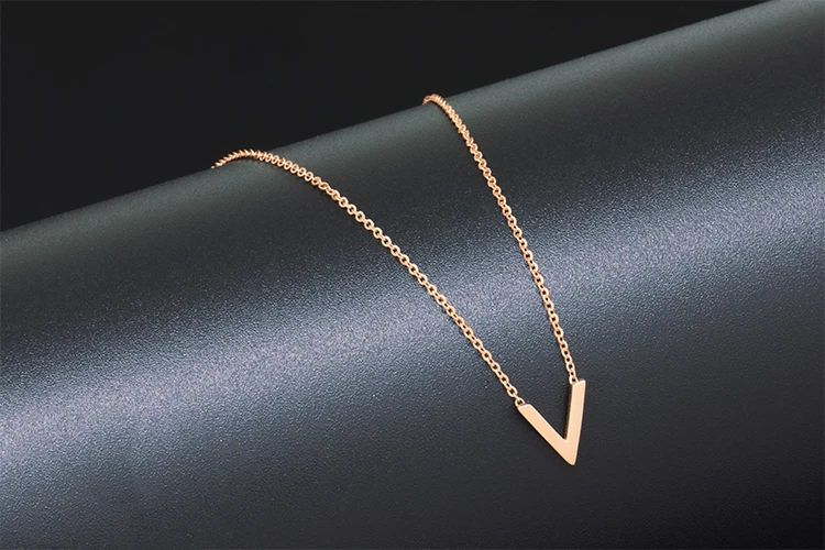 Горячая Мода V письмо Clavicular 18K чистый настоящий твердый розовый подлинный золотой кулон ожерелье набор для женщин Необычные высококлассные офисные ювелирные изделия