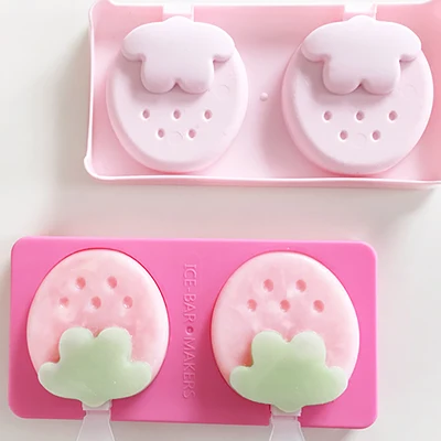 

Cute two Homemade Ice Cream Strawberry popsicle mold 20.3*10.3*2.5cm Free shipping