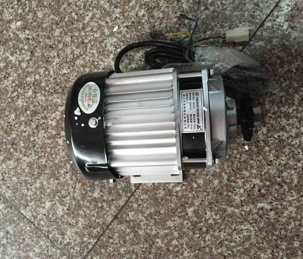 Быстрая Доставка 48V 500W Бесщеточный Электродвигатель Unite Motor скутер велосипед Электрический трехколесный велосипед 3 колеса велосипедный мо...
Быстрая Доставка 48V 500W Бесщеточный Электродвигатель Unite Motor скутер велосипед Электрический трехколесный велосипед 3 колеса велосипедный мо...