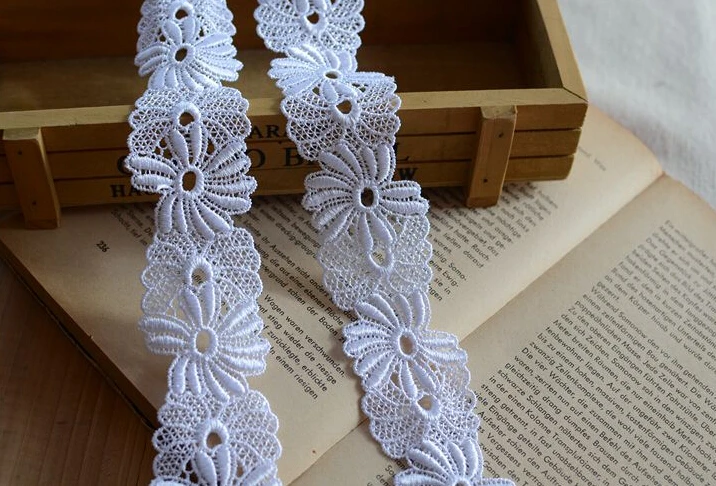 3 метра в партии фотоблестящая кружевная ткань полиэстер ширина 11 см Цветочная