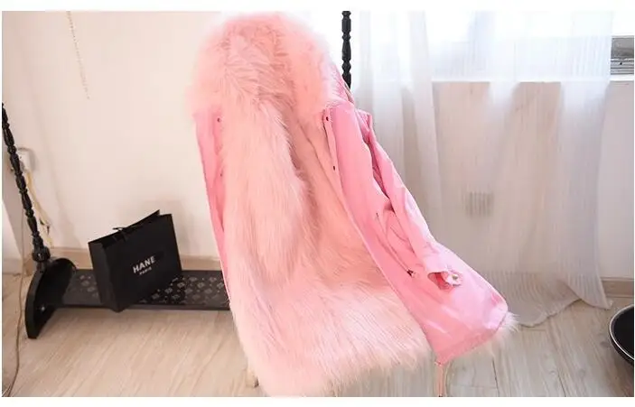 Высокое качество Новинка 2017 года зимняя куртка Для женщин большой енота модные