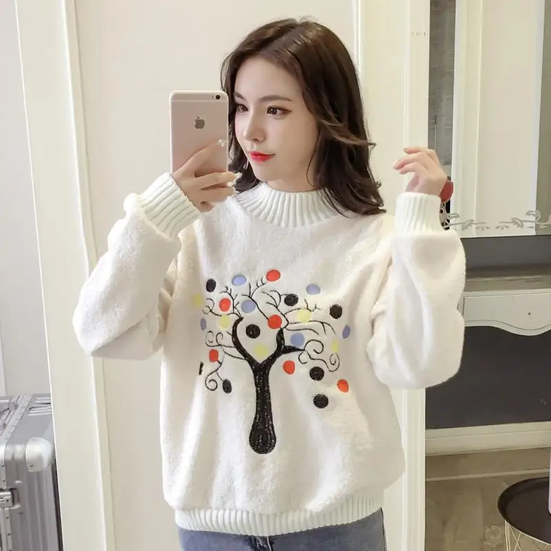 Толстовка Женская 2018 Новинка зимы Модные свободные вышивка благоприятный дерево