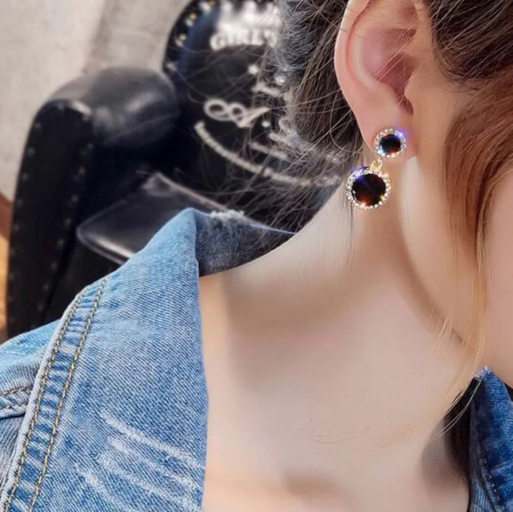 Модные элегантные черные женские серьги с большим кругом и кристаллами