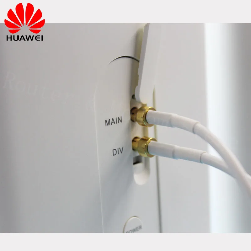 Беспроводной маршрутизатор Huawei B618 беспроводной с антенной 4G LTE FDD800/900/1800/2100/2600 МГц