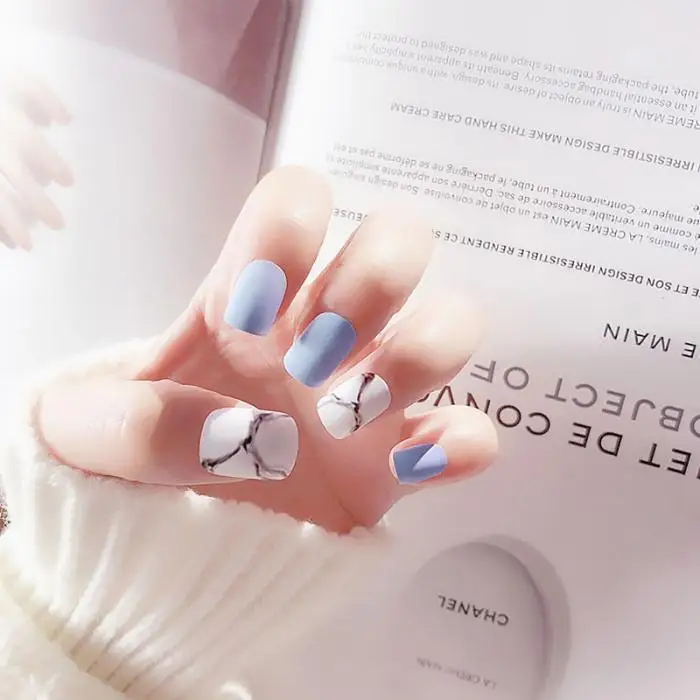 Девушки DIY Мода Матовые поддельные ногти 24 шт размер полное покрытие ногтей советы с клеем конфеты цвет мрамор квадратные искусственные ногти