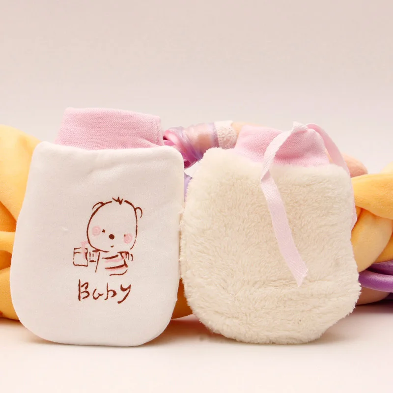 Pink baby Зимняя перчатка для младенца варежки мультфильм шаблон Анти-захватывающие перчатки защита на Кроватку Новорожденного лица хлопок против царапин перчатки дети - Цвет: Pink baby