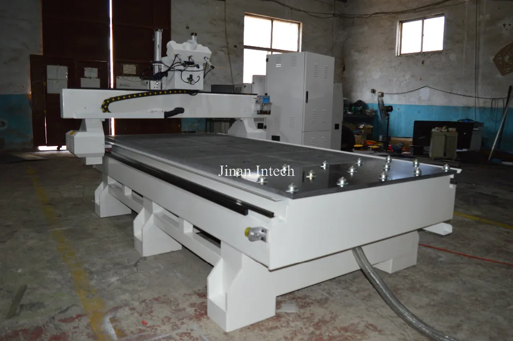 Автоматическое устройство для смены инструментов 1325 с воздушным расположение