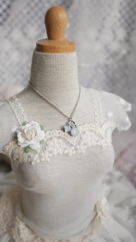 

New Handmade 1/3 1/4 1/6 BJD SD MSD YOSD Doll Accessory Light blue/Light pin/Light green Retro Necklace