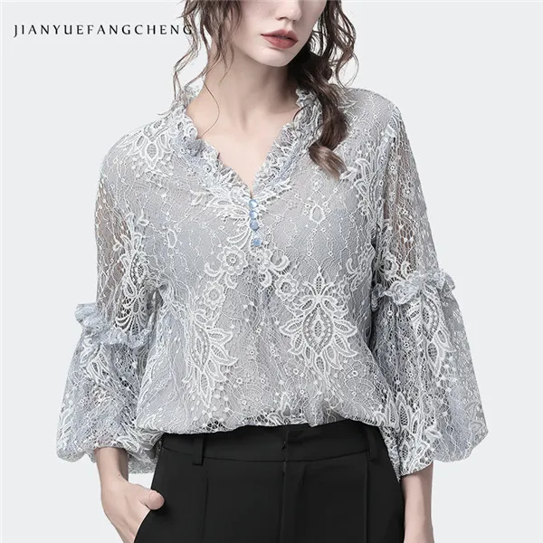 Light Blue Женская летняя кружевная блузка с драгоценными камнями, бисером и рюшами, v-образный вырез, семь рукавов, цветочный топ свободного кроя размера плюс 4XL, Женские повседневные блузки и топы - Цвет: Light Blue