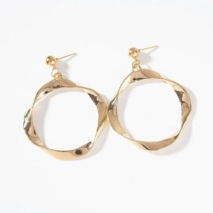 Новая мода серьги личности толстые круглые металлические женские Гипербола