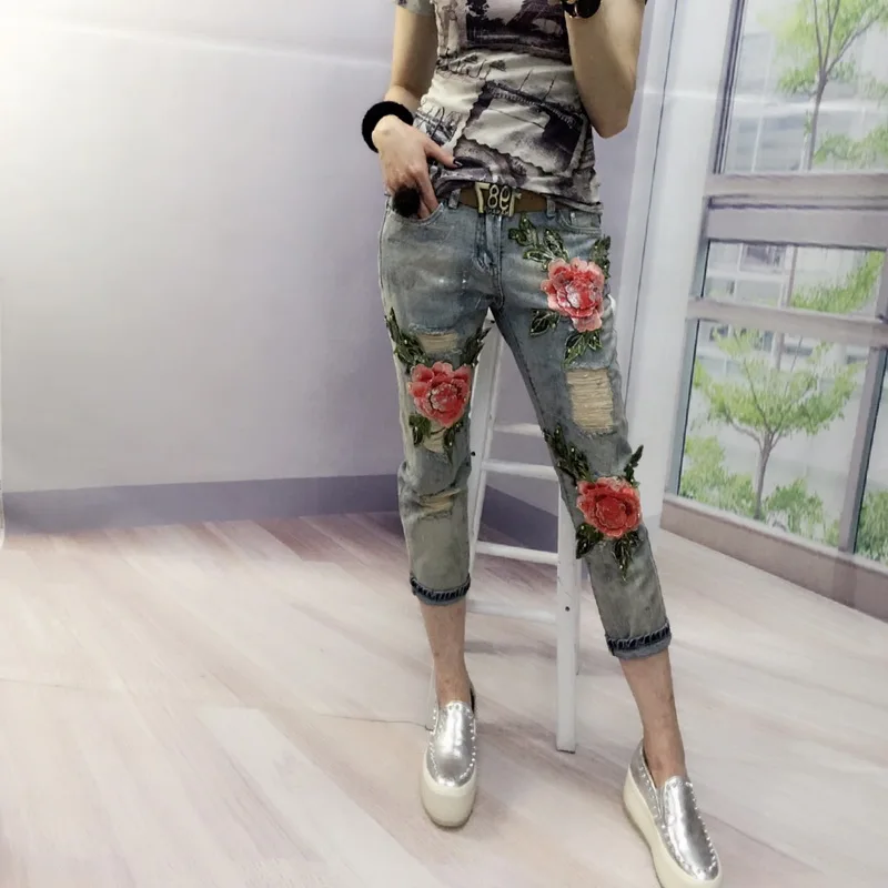 Для женщин 3D цветы Джинсы С Вышивкой Модные женские цветочные вышитые отверстия