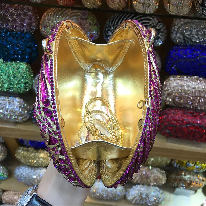 

2020 Luxury Rose Red Diamond Clutch Women Evening Banquet Bags Fashion Metal Hollow Out Rhinestone Female Clutches