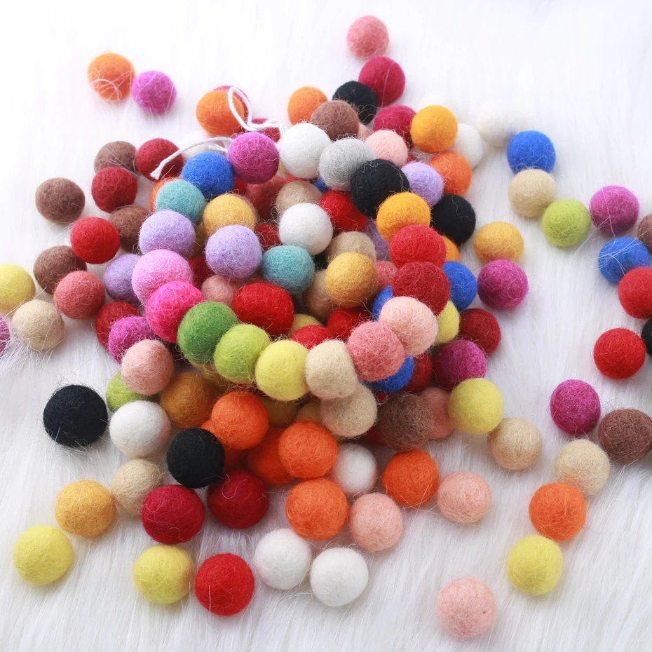 Felt Balls 2cm 20mm (7/8 inch) 500 Pieces Wool Felt Pom Poms Chunky Random Color Bubblegum Beads Mixed Color Make Ring Rattle