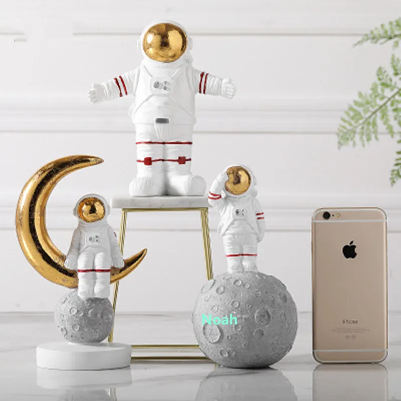 Космический человек модель космонавта скульптура статуя Северная Европа