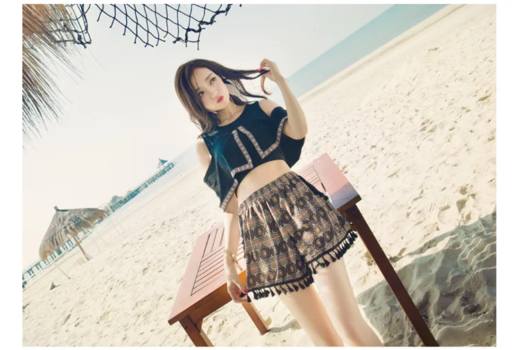 Женский купальный костюм-тройка со сборками стальными оборками весна 2019 |