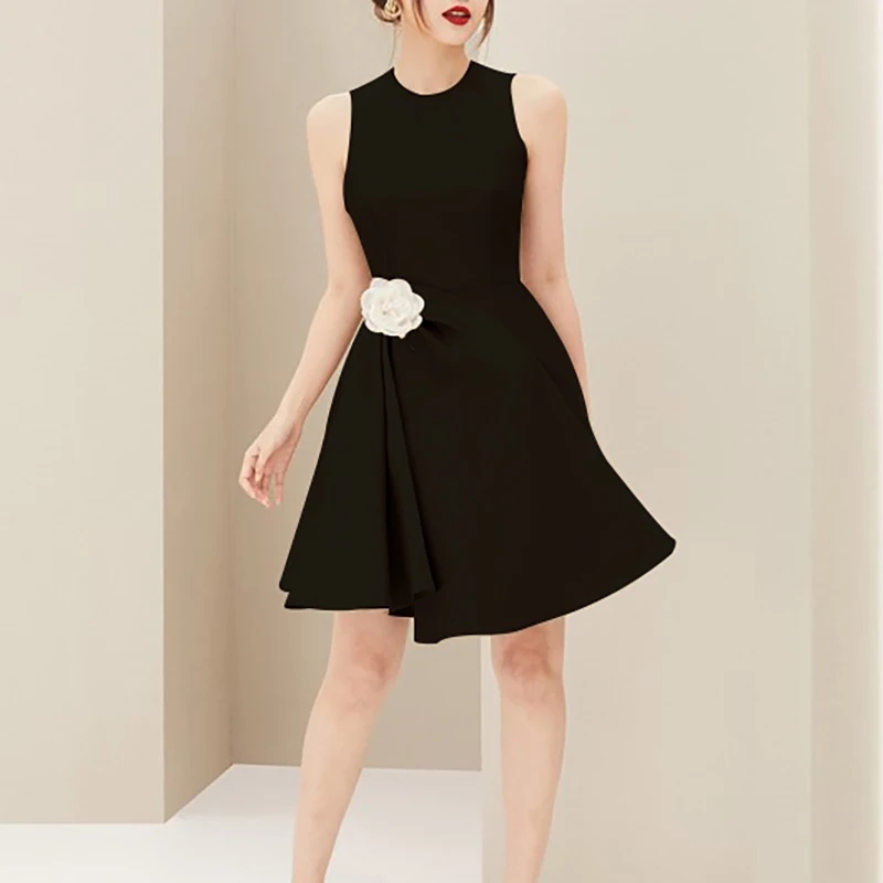 

Max Spri 2019 New Fashion Sexy O Neck Tank Sleeveless Ruched Hemline Office Lady Everyday Wear Women Party Little Black Dress