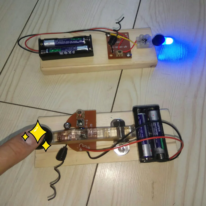 

Радиопередатчик, радиостанция с кодом Morse