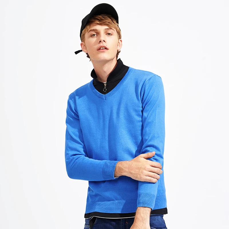 Мужской свитер Pioneer Camp Однотонный с треугольным вырезом на весну осень 566302|sweater