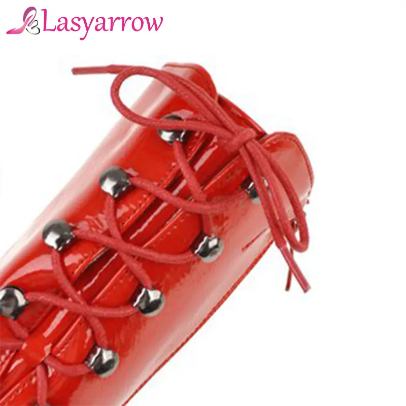 Lasyarrow/пикантные женские ботинки черные красные туфли из лакированной кожи на