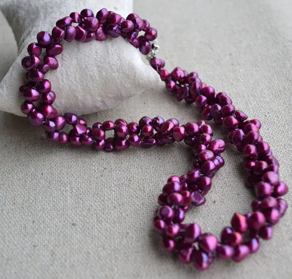 

Perfect Pearl Necklace ,Charming Amaranth Color 100% Real Freshwater Pearl Necklace, AA 6-7MM 18 inches Handmade Jewelry.