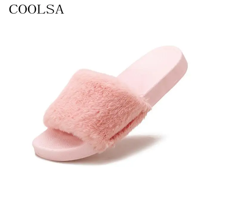 pink COOLSA/женские зимние плюшевые тапочки; модные меховые сандалии для улицы; домашняя теплая обувь; женские шлепанцы; женские вьетнамки на плоской подошве; Лидер продаж - Цвет: pink